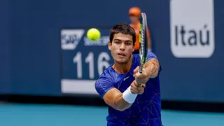 Carlos Alcaraz venció a Casper Ruud y conquistó en Miami su primer título Masters 1.000