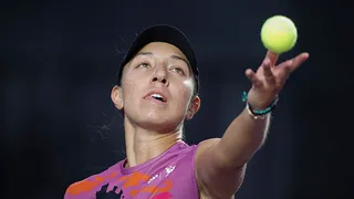 Pegula pasó por encima de Sakkari y ganó el torneo femenino de Guadalajara