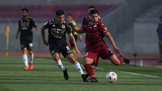 Hinchas se quejaron por similares tonos en las camisetas del duelo La Serena-U. Española