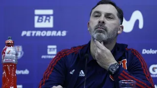 Hernán Caputto seguirá como DT de la U si derrota a Antofagasta el fin de semana