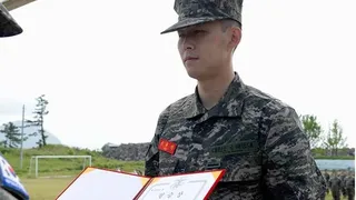 Son Heung-min regresó a Londres tras cumplir el servicio militar en Corea del Sur