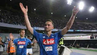 Napoli vapuleó a punta de golazos a Inter de Milán en la recta final de la Serie A