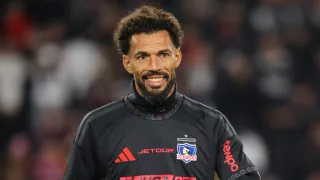 La pista clave de Colo Colo que anticipa el debut de Vozinha ante U. Española