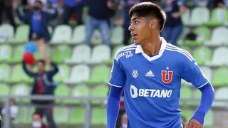 Cristián Leiva: Lo ideal es que Darío Osorio se consolide en Chile y después parta