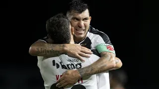 Gary Medel gozó con el triunfo de Nicolás Jarry en la semifinal del Masters 1000 de Roma
