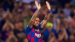 FC Barcelona de Arturo Vidal enfrenta a Real Valladolid en la Liga de España