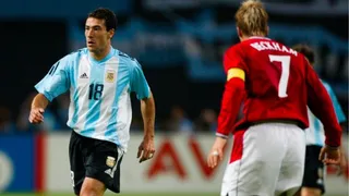 Exmundialista argentino llenó de flores a Marcelo Bielsa antes de la Copa América