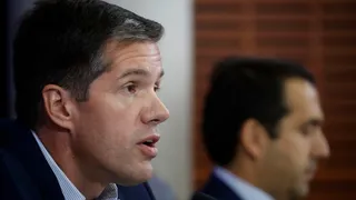 “Voy a seguir…”: Michael Clark rompe el silencio tras el duro fallo de la CMF