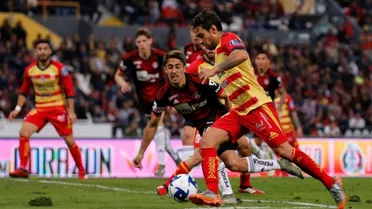 Valdivia fue clave, Jara debutó y Jeraldino falló un penal en victoria de Morelia ante Atlas