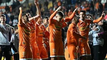 Cobreloa recibe a Rangers en Calama con la idea de no perder pisada en el Ascenso