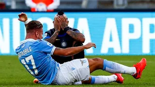 Inter de Milán y Lazio animaron encendido empate con Arturo Vidal como protagonista