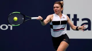 Simona Halep apartó de Miami a una luchadora Hercog y se mantuvo en disputa por el número uno