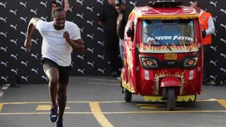 Usain Bolt compitió contra un mototaxi y deslumbró con su velocidad en Lima