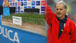 Carvallo criticó el sintético del nuevo San Carlos: El gran fútbol se juega en pasto natural