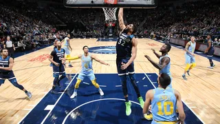 Los Lakers prolongaron su mala racha ante Minnesota