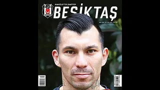 Gary Medel dijo tener un estilo único y alzó a Ronaldo como el mejor futbolista de todos los tiempos