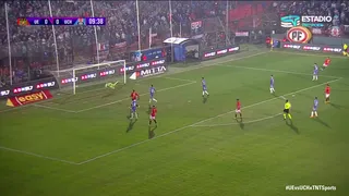 Duelo de Unión y la U estuvo interrumpido por amenazante acción de barristas en Santa Laura