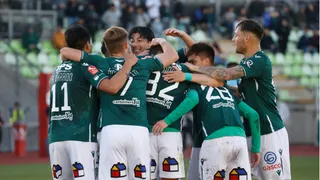 Santiago Wanderers cerró la primera rueda fuera de la zona baja tras derribar a Iquique