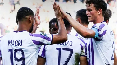 Toulouse de Gabriel Suazo se alejó de la parte baja en Francia tras batir a Stade de Reims