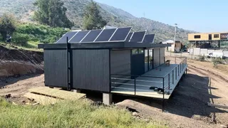 Matías Rubio presentó su casa sustentable en La Reina: Es para tratar de mejorar el mundo