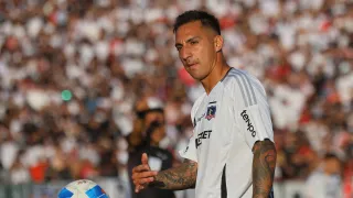 “Estoy feliz en Chile, pero…”: Javier Correa inquieta a los hinchas de Colo Colo en pleno mercado