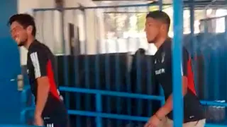 Jugadores de Colo Colo masculino y femenino visitaron Colegio “José Bernardo Suárez”