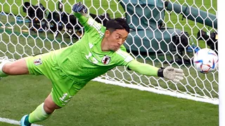 La sorprendente reacción del portero de Japón para impedir el segundo gol de Alemania