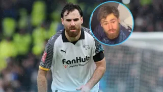 Hielo en el baño: la pesada broma que sufrió Ben Brereton en Derby County