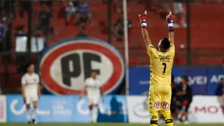 Las notables atajadas de Miguel Pinto en avance de Unión Española ante la U a la final de Copa Chile