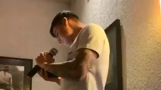 El sparring Alex Ibacache tuvo un “bautizo” comandado por Arturo Vidal en la Roja