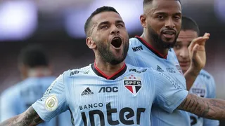 Dani Alves: No estaría mal retirarme en Boca Juniors, siempre me despertó algo diferente