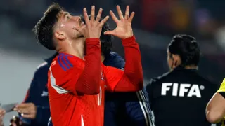 Con un pie afuera: Felipe Loyola está prácticamente descartado en la selección chilena para Copa América