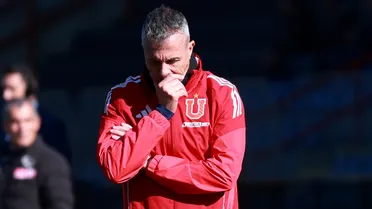 El dilema de Gustavo Álvarez: ¿a quién sacará la U de Chile para fichar al refuerzo que pidió el DT?