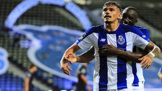 FC Porto aplastó a Belenenses y quedó a un paso de ser campeón en Portugal