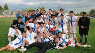 Deportes Santa Cruz se coronó campeón de la Tercera B