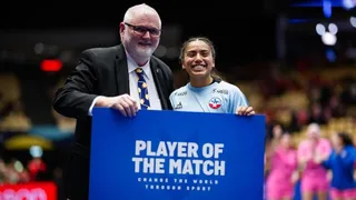 Arquera chilena fue elegida la mejor jugadora en el duelo ante Serbia en el Mundial de balonmano
