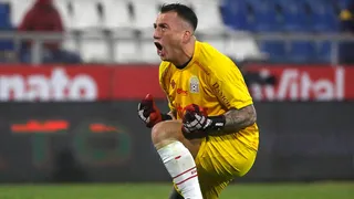 Curicó Unido choca con Universitario de Perú en La Granja por la “Noche Albirroja”