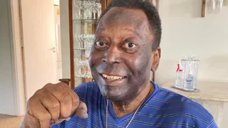 Pelé se tomó con humor los rumores sobre su estado de salud: ¿No creen que soy guapo?