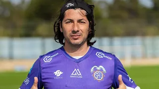 No se retira: “Pajarito” Valdés renovó con San Antonio Unido para la temporada 2022