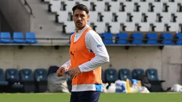 En U Católica destacan el césped del Claro Arena: “Se asemeja mucho al pasto natural”