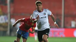 Colo Colo se enfrenta a U. Española en un partido vital para seguir en busca del título