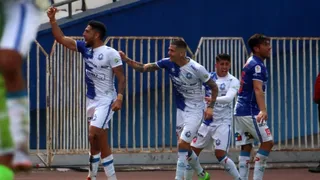 Antofagasta venció a Ñublense y tomó un respiro en la tabla