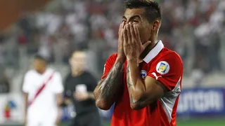 Chile cayó ante Perú y se le complicó el escenario en las Clasificatorias a Brasil 2014