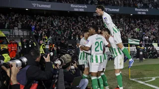 Real Betis de Manuel Pellegrini batió a Granada y volvió a celebrar en La Liga