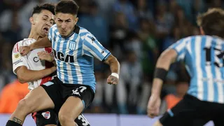 Racing de Avellaneda cerró ante River Plate un año inolvidable