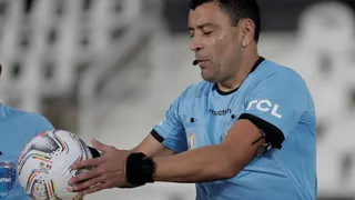 Castrilli defendió a Tobar: Le recomiendo al señor Neymar que deje de simular y sobreactuar