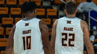 Chileno Felipe Haase volvió a ser clave en triunfo de Mercer en el baloncesto universitario