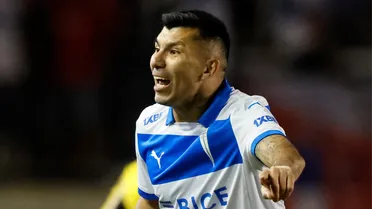 Hasta que llegó el día: Gary Medel volvió a vestir la camiseta de la UC 16 años después