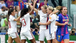 Henry anotó un extraordinario golazo en la coronación de Lyon en la final de la Champions