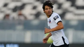 ¿Por qué Matías Fernández no fue incluido en los permisos para entrenar?